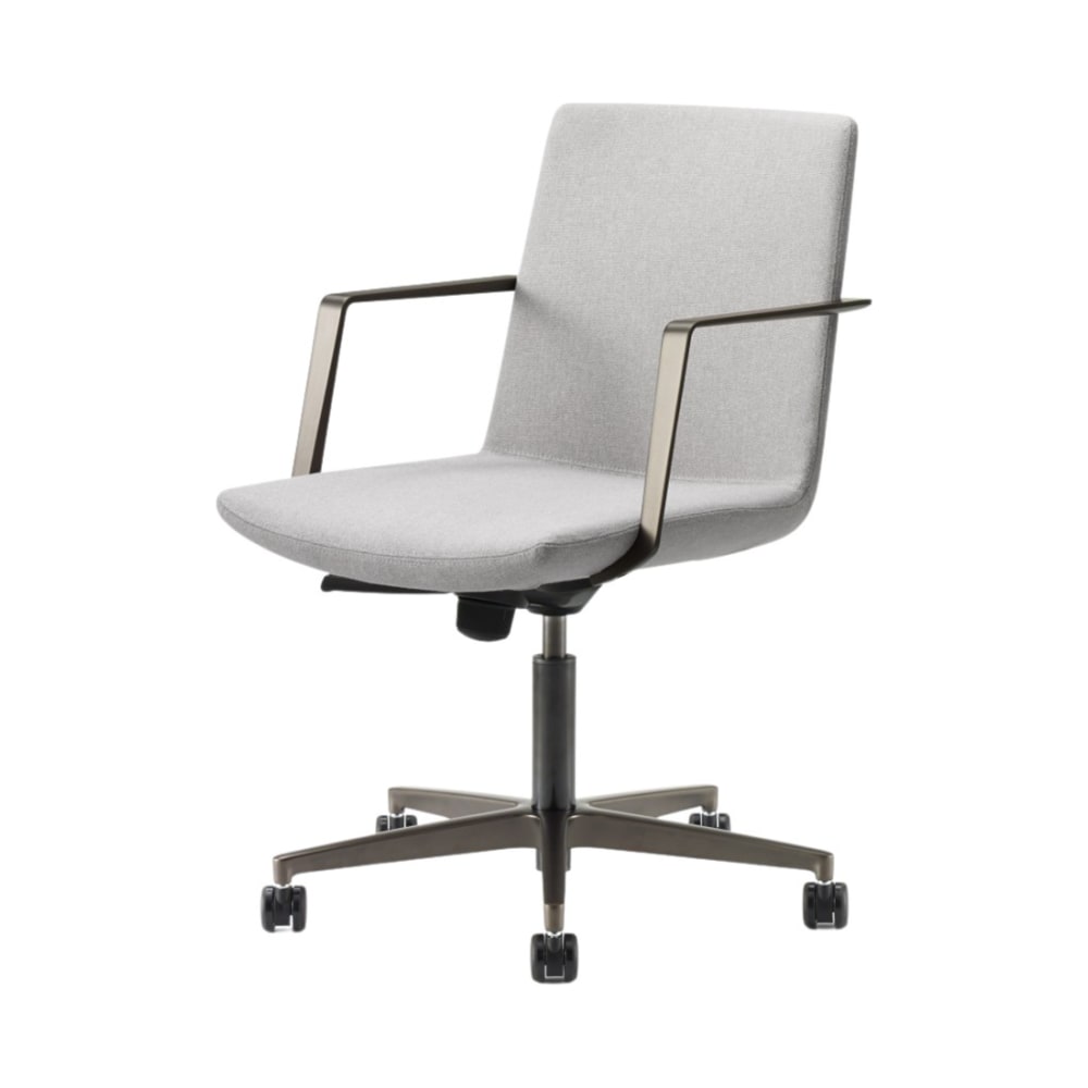Defign Swivel Chair
